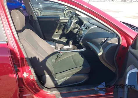 2014 Nissan Altima 2.5 S z USA, uszkodzony, nr VIN 1N4AL3AP6EC325174